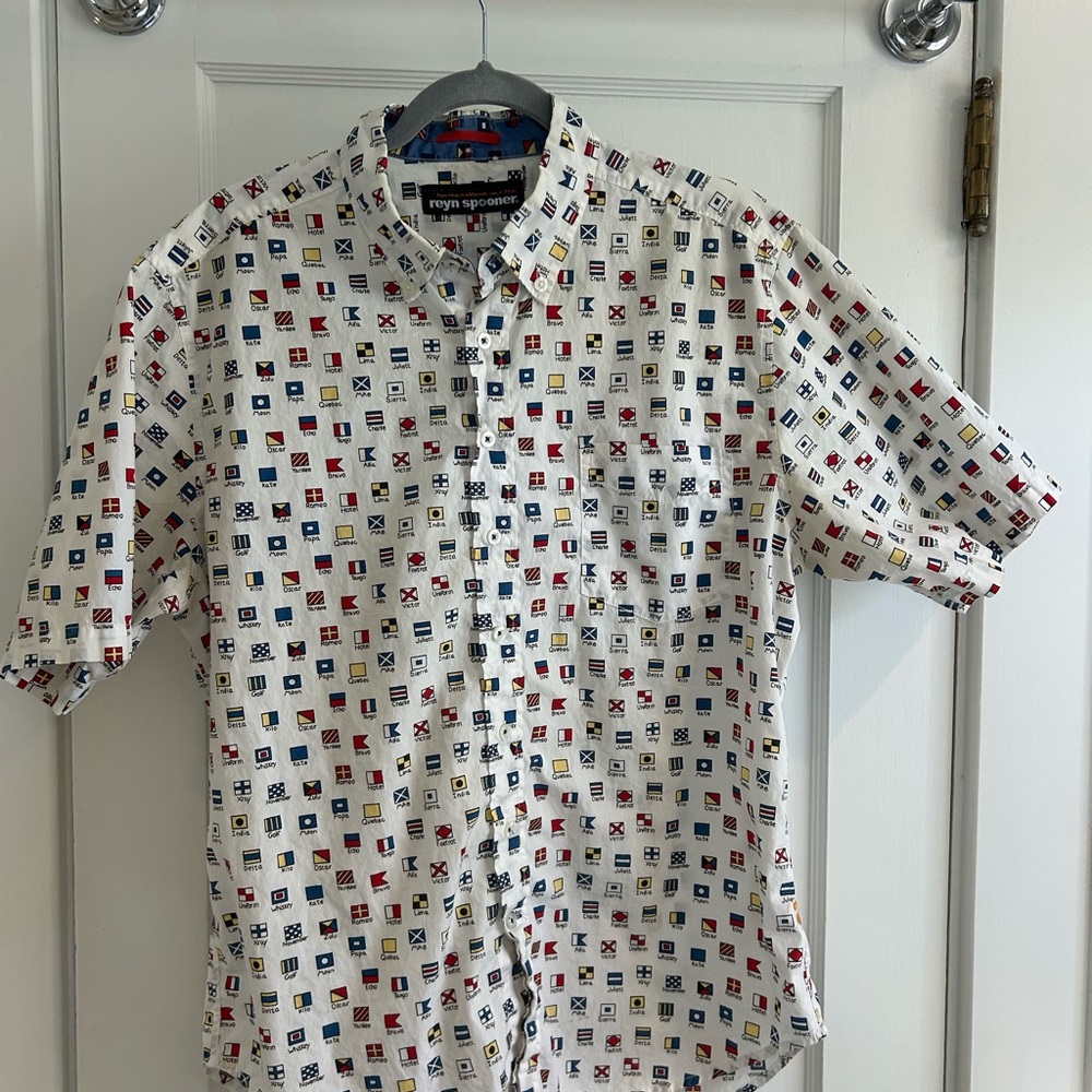 Reyn Spooner White and Red Casual Button Down Shirt